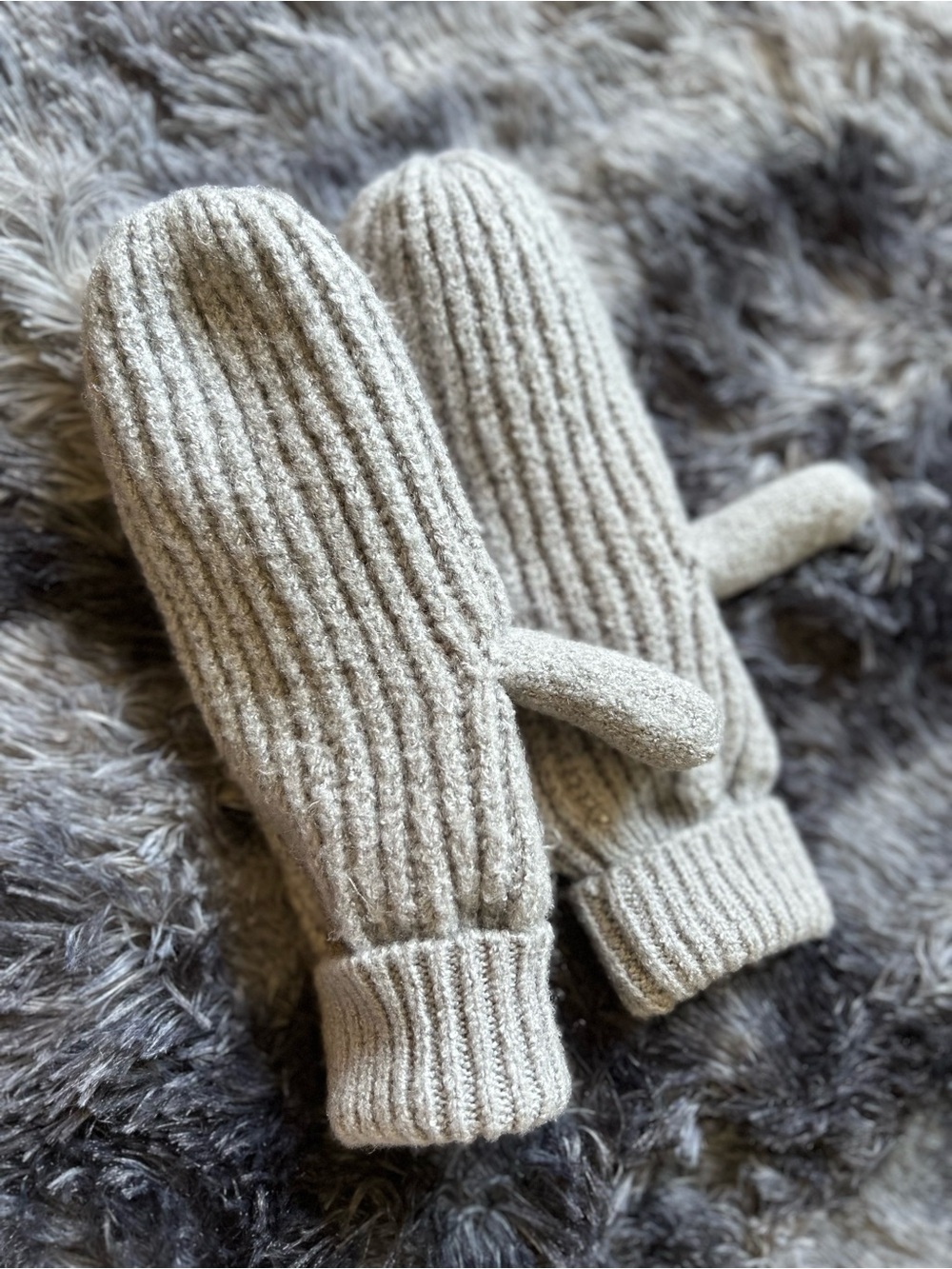 Grey Ribbed Knit Mittens | Cosy Winter Mittens